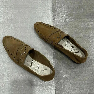 [US7.5]Zara  Metallic Eyelets Suede Flats-EUC